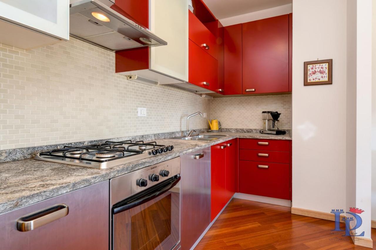 Desenzanoloft Official Partner Marriott Homes & Villas -Butterfly And 5 Pools Family Apartment Desenzano del Garda Kültér fotó