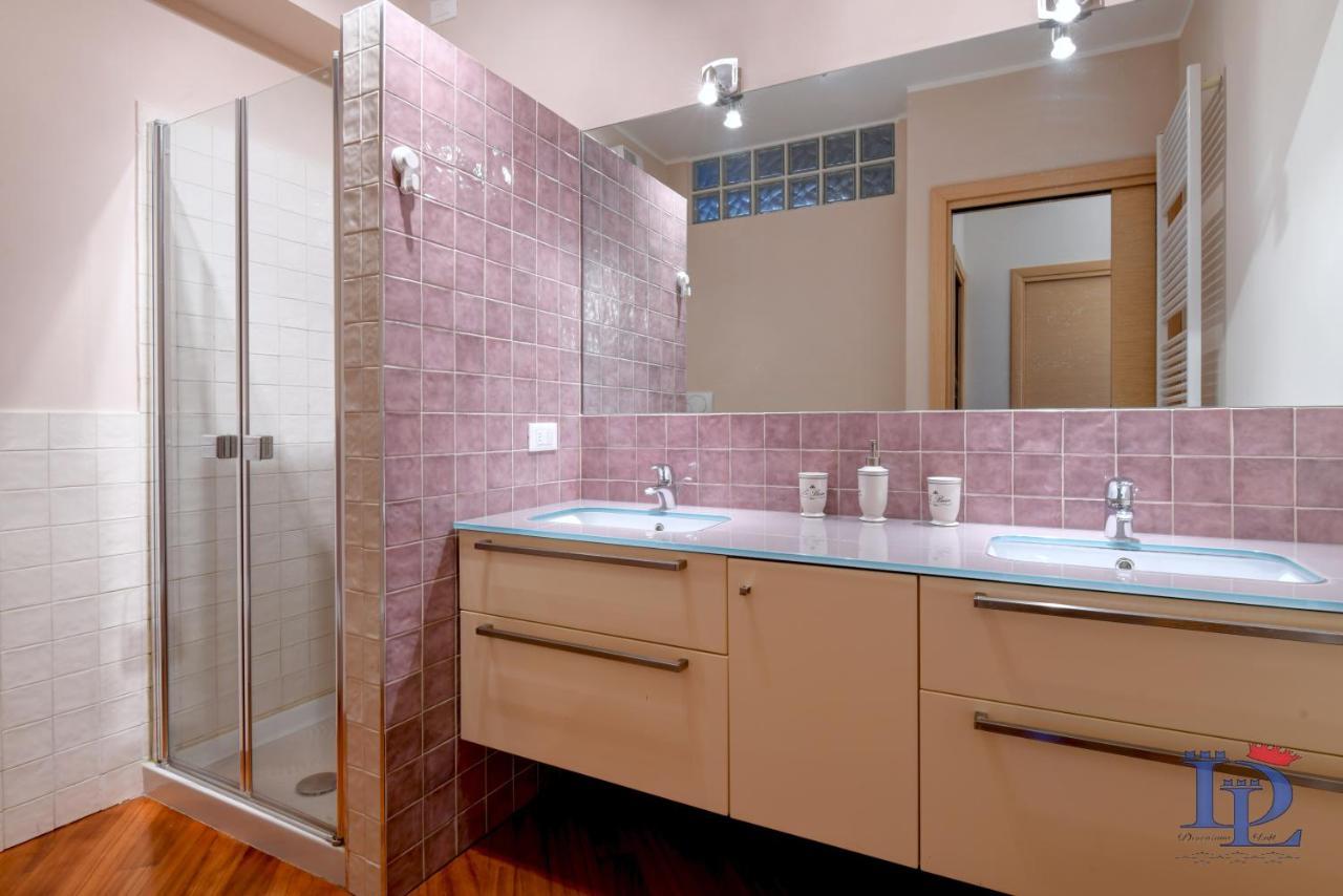 Desenzanoloft Official Partner Marriott Homes & Villas -Butterfly And 5 Pools Family Apartment Desenzano del Garda Kültér fotó