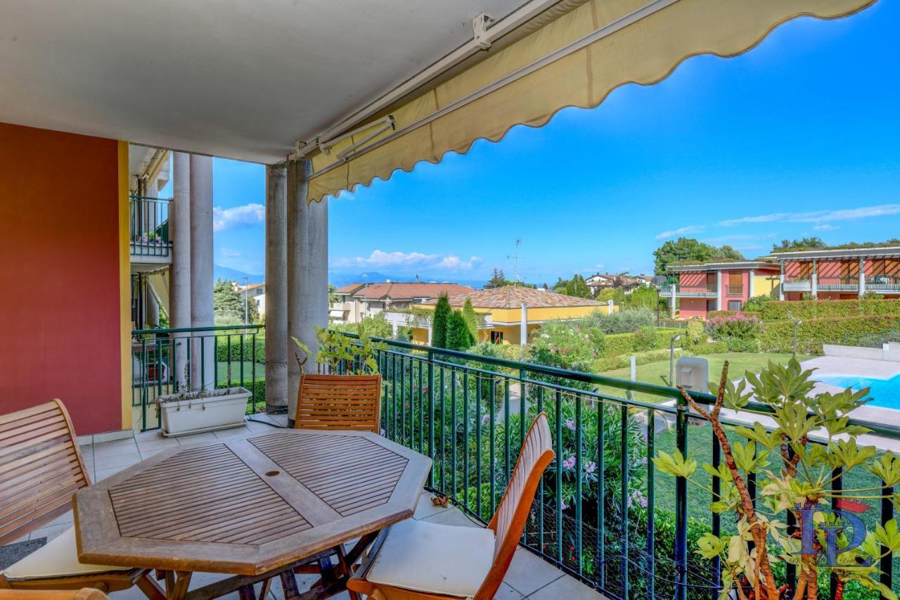 Desenzanoloft Official Partner Marriott Homes & Villas -Butterfly And 5 Pools Family Apartment Desenzano del Garda Kültér fotó