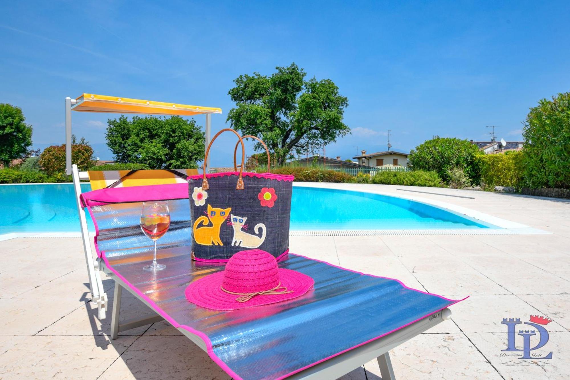 Desenzanoloft Official Partner Marriott Homes & Villas -Butterfly And 5 Pools Family Apartment Desenzano del Garda Kültér fotó